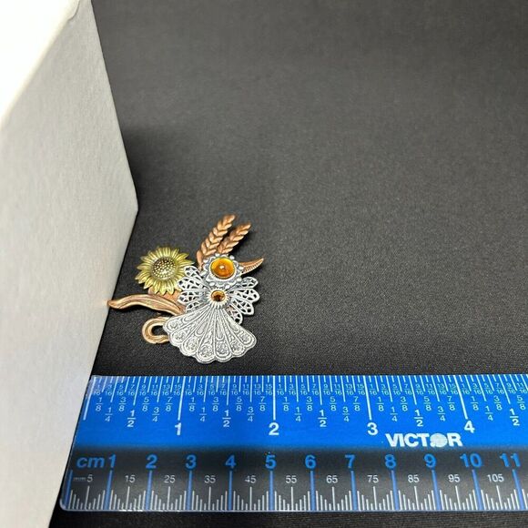 Designer KC Kenneth Cole Mixed Metal Brass Copper Fall Modernist Pin Brooch - Picture 6 of 7